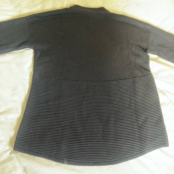 Lululemon Oversized Sweater - Picture 3 of 6
